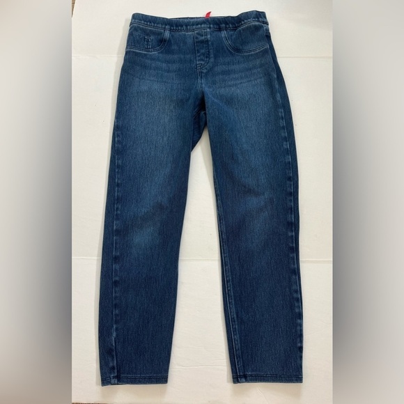 Spanx Pull On Blue Jeans Size Medium - Picture 1 of 8
